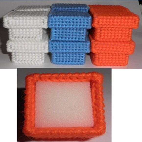 12 Gift/Ring Boxes - Picture 1 of 3